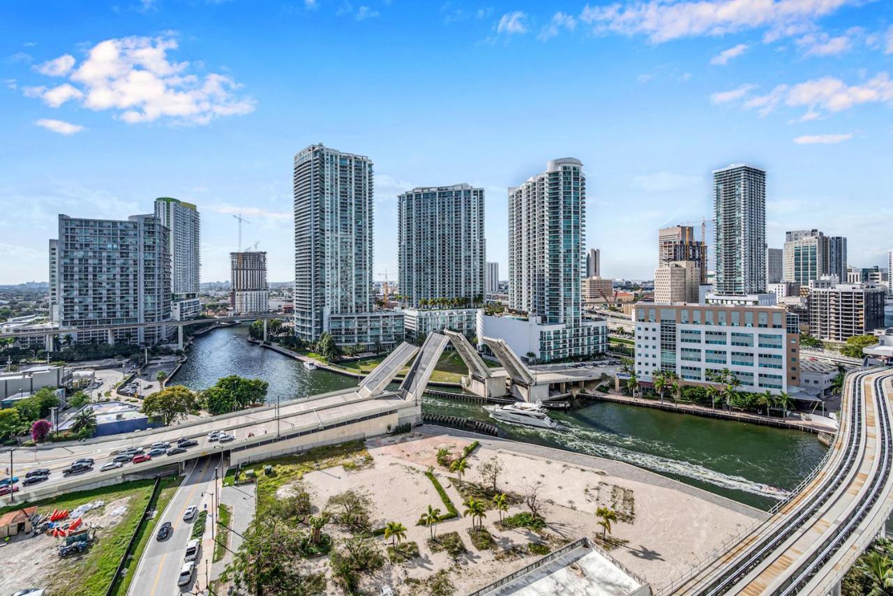 Iconic 2 Bedroom Loft Brickell-Stunning Views Miami Kültér fotó