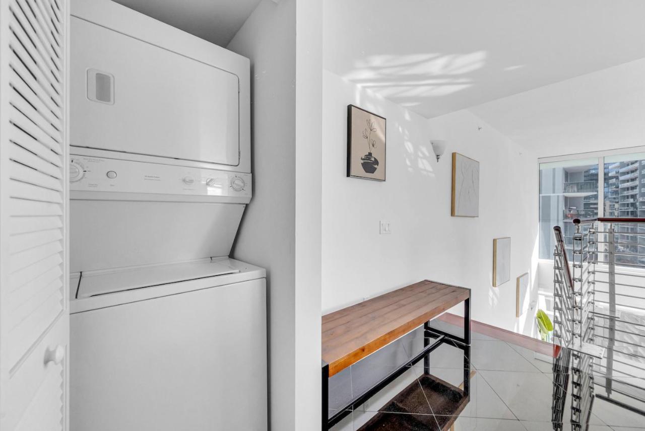 Iconic 2 Bedroom Loft Brickell-Stunning Views Miami Kültér fotó